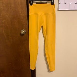 Buff bunny high waisted leggings